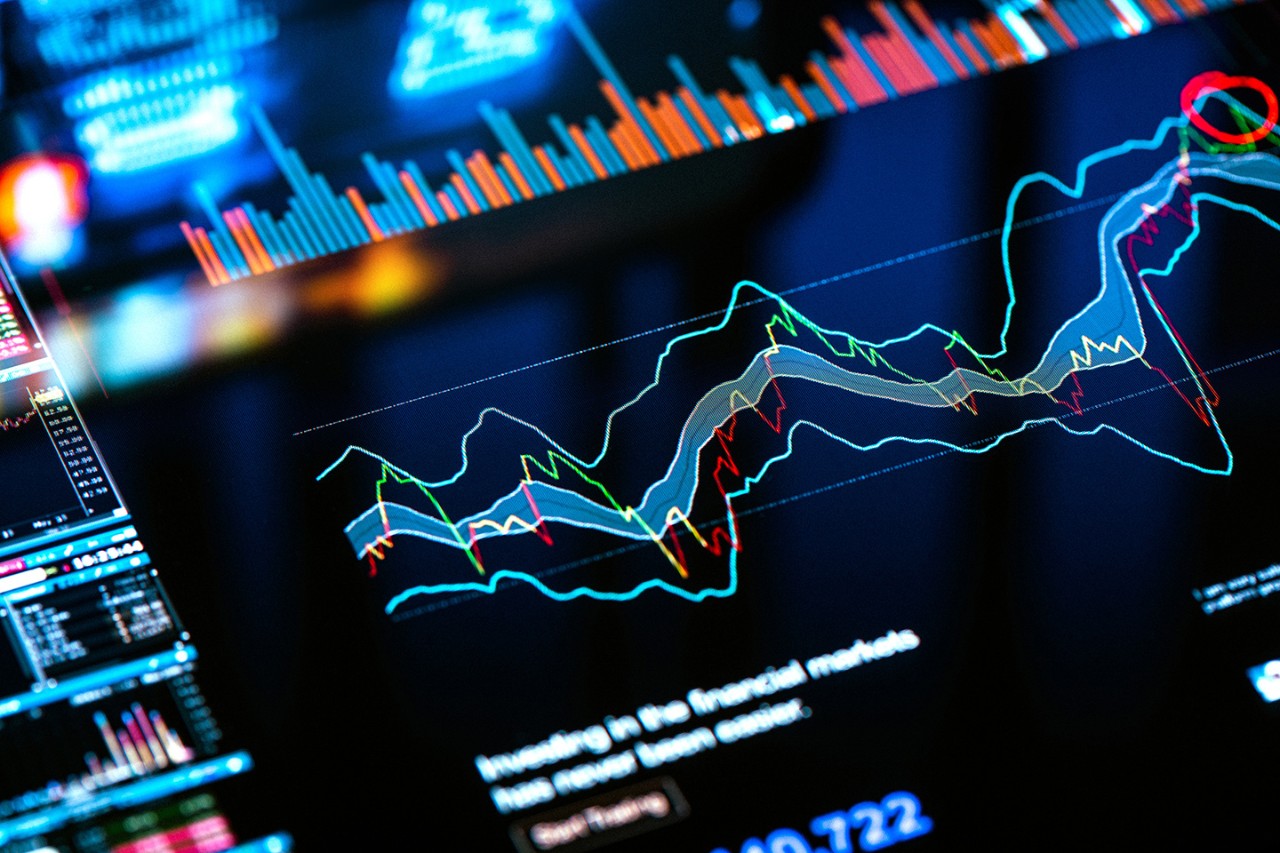 Digital dashboard showing a graphic