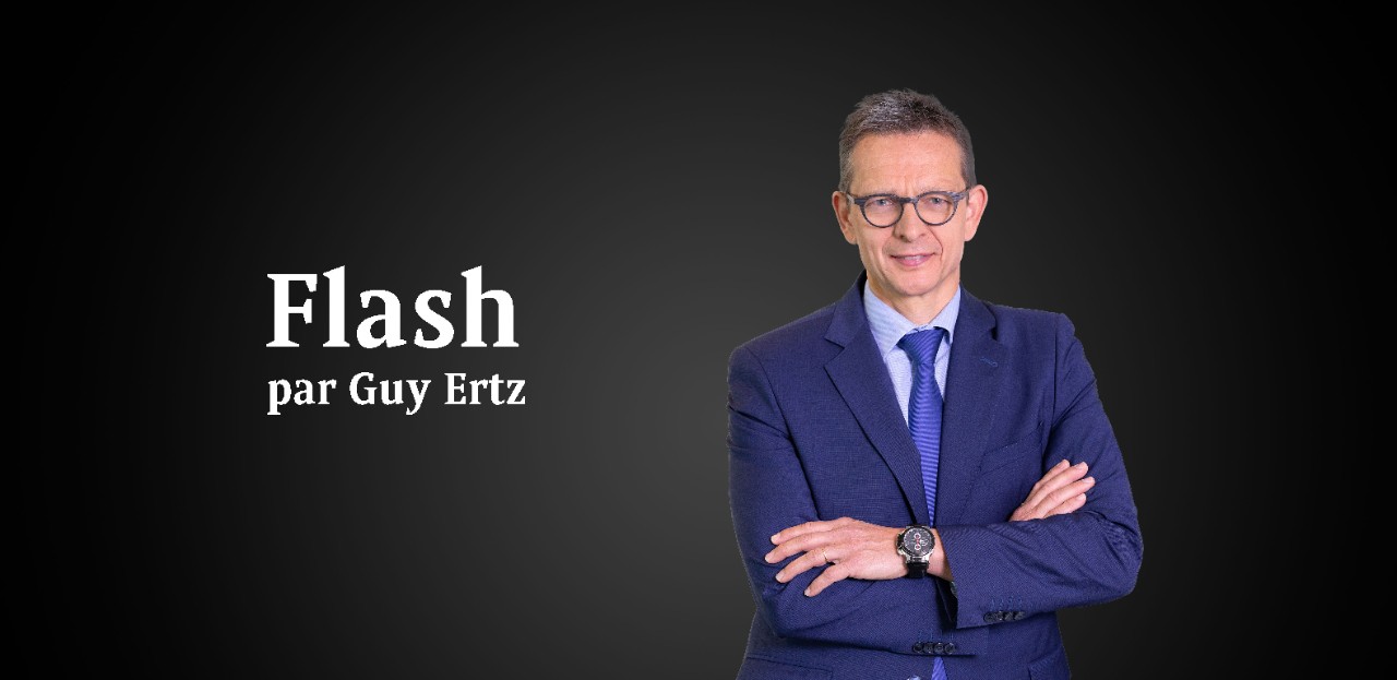Une image avec un titre de la stratégie d'investissement à gauche et Edmund Shing à droite
